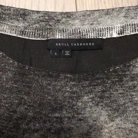 Skull Cashmere Tank Top - Picture 2 of 2